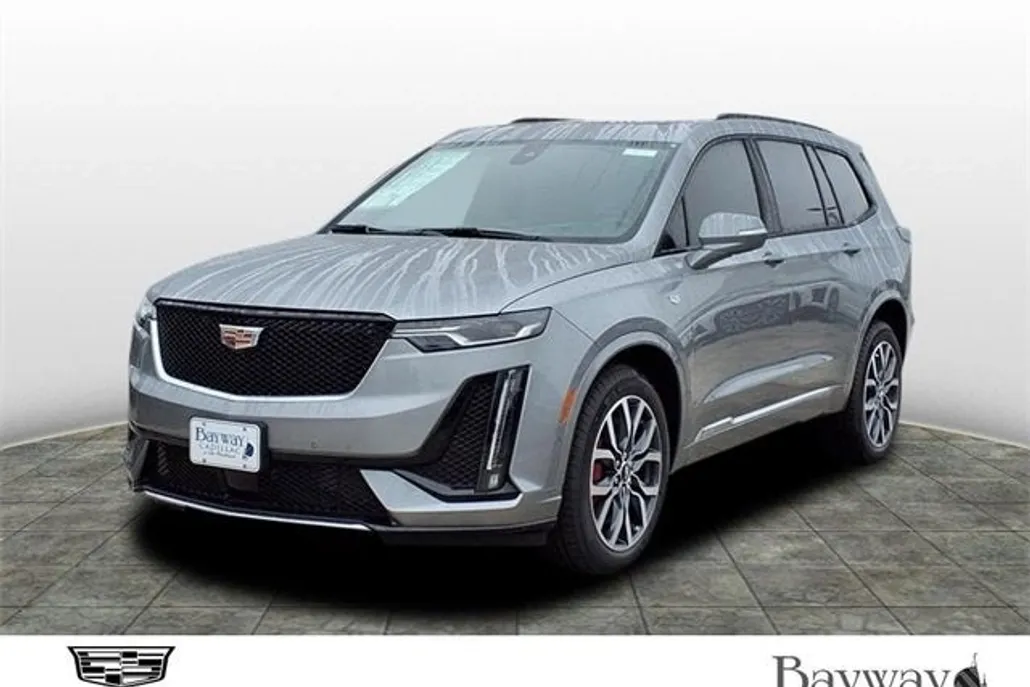 2025 Cadillac XT6 Sport photo 1