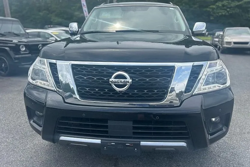 2020 Nissan Armada SL photo 1