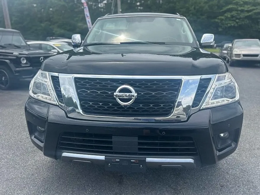 2020 Nissan Armada SL photo 1