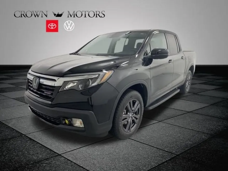 2020 Honda Ridgeline Sport photo 1