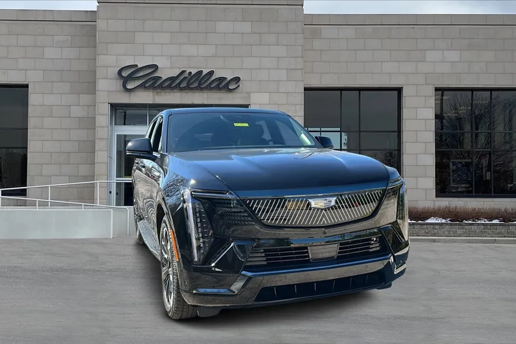 2025 Cadillac Escalade IQ Sport photo 1