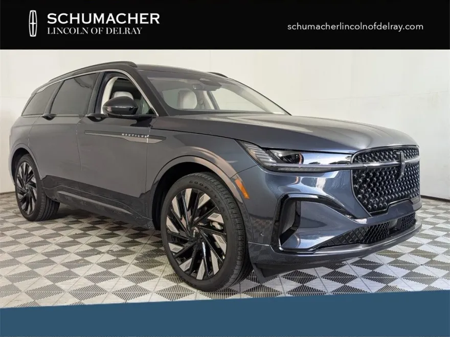 2024 Lincoln Nautilus Black Label photo 1