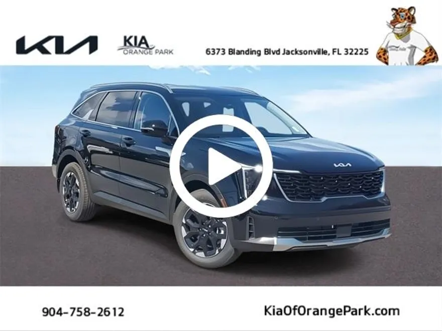2025 Kia Sorento S photo 1