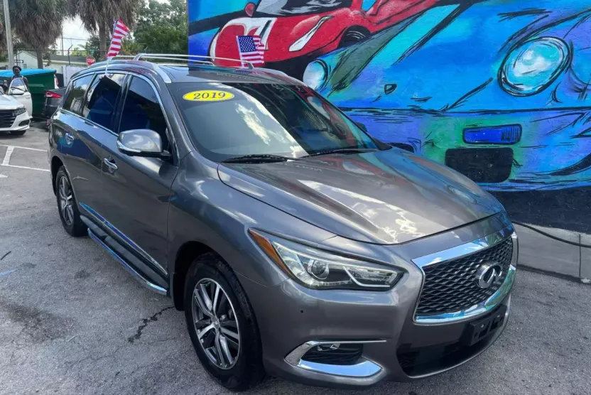 2019 Infiniti QX60 Luxe photo 1