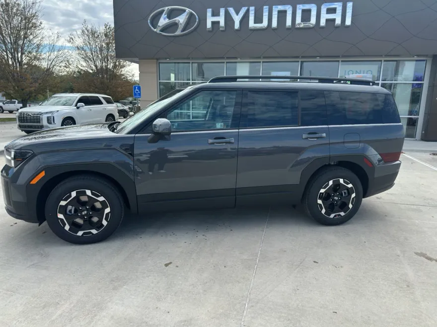 2026 Hyundai Santa Fe SEL photo 1