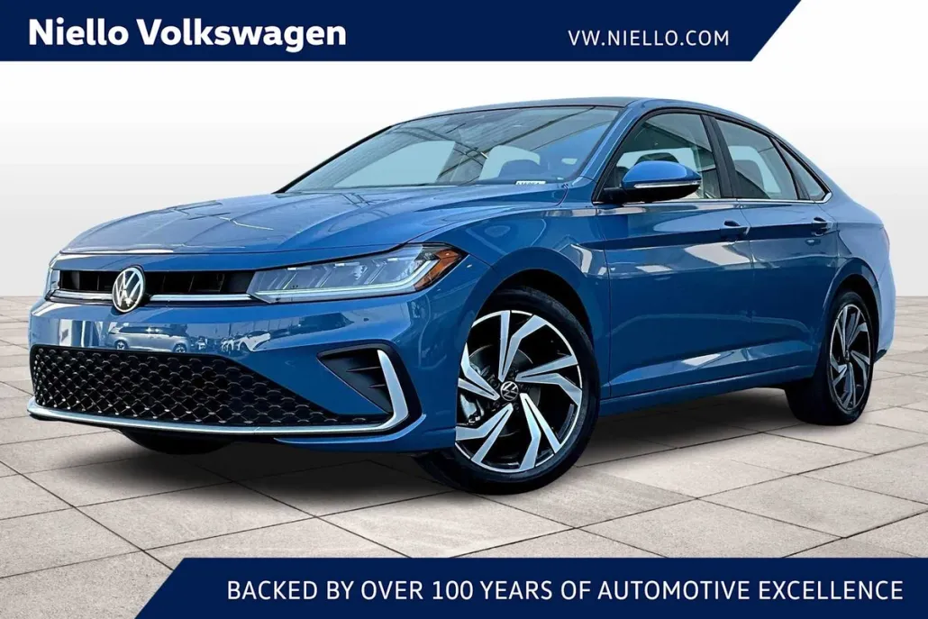 2025 Volkswagen Jetta SEL photo 1
