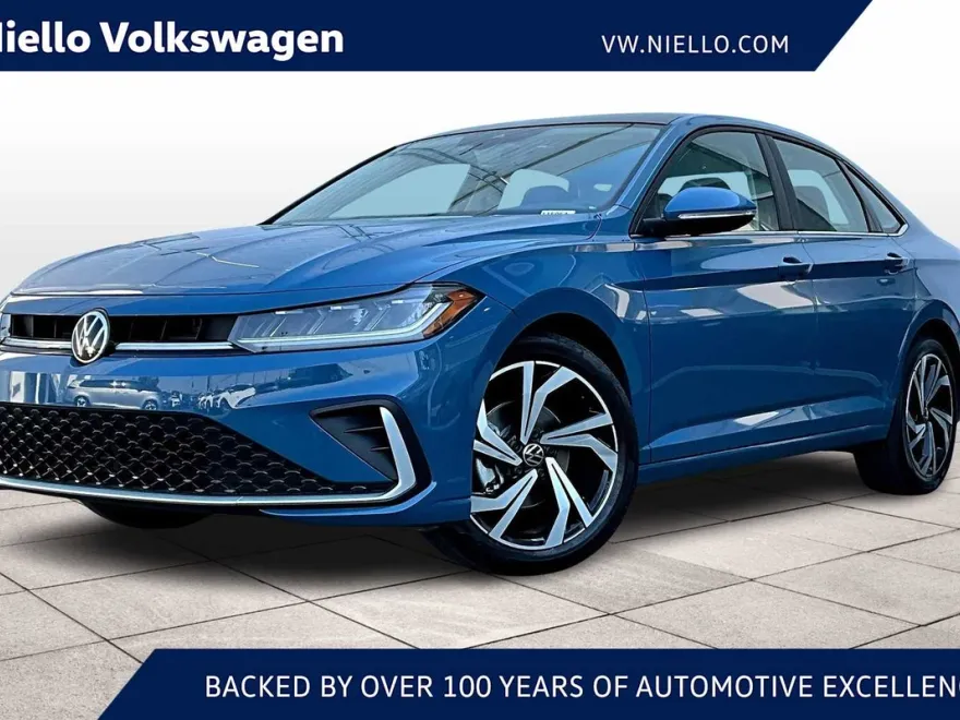 2025 Volkswagen Jetta SEL photo 1