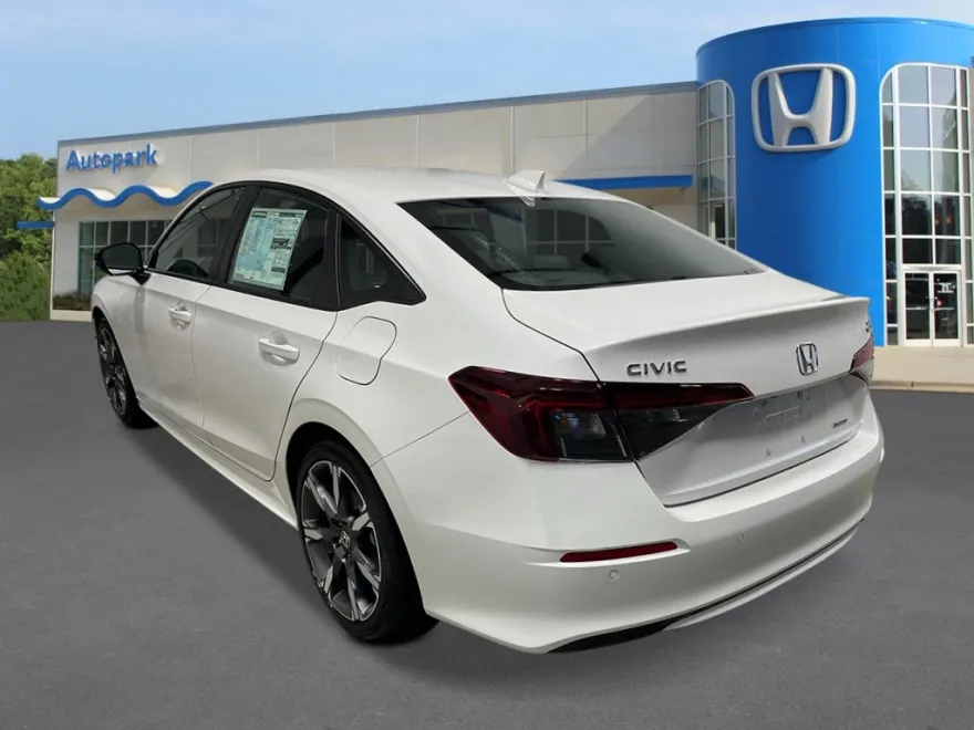 2025 Honda Civic Hybrid Sport Touring photo 1