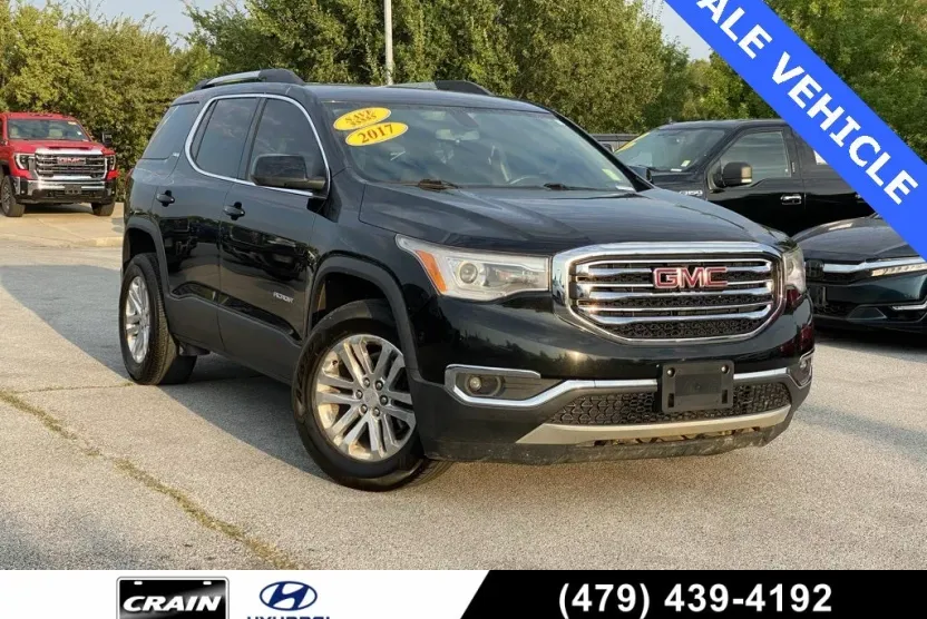 2017 Gmc Acadia SLE photo 1