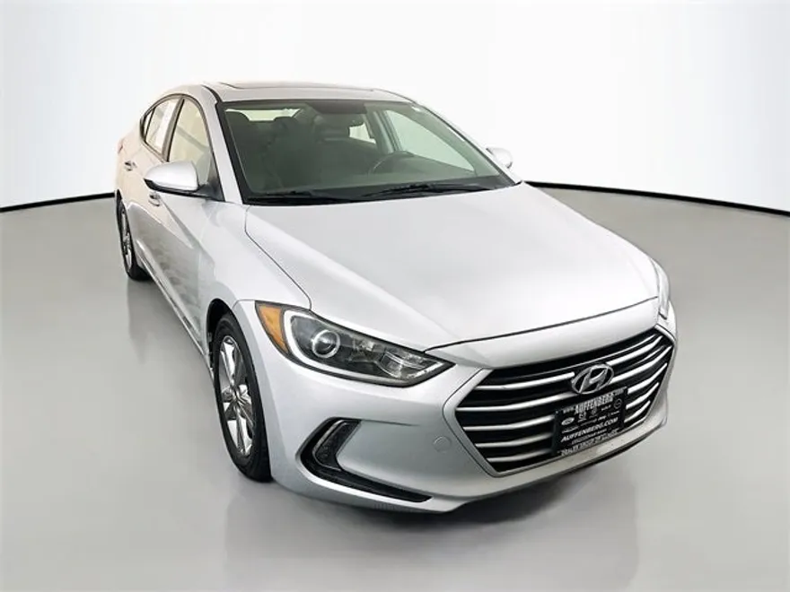 2017 Hyundai Elantra Value Edition photo 1