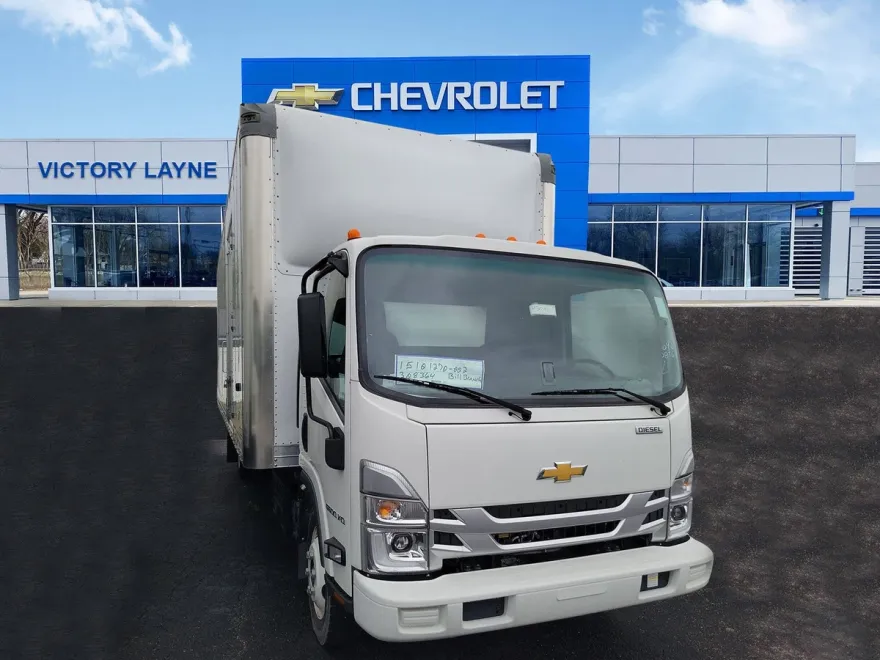 2023 Chevrolet Silverado photo 1
