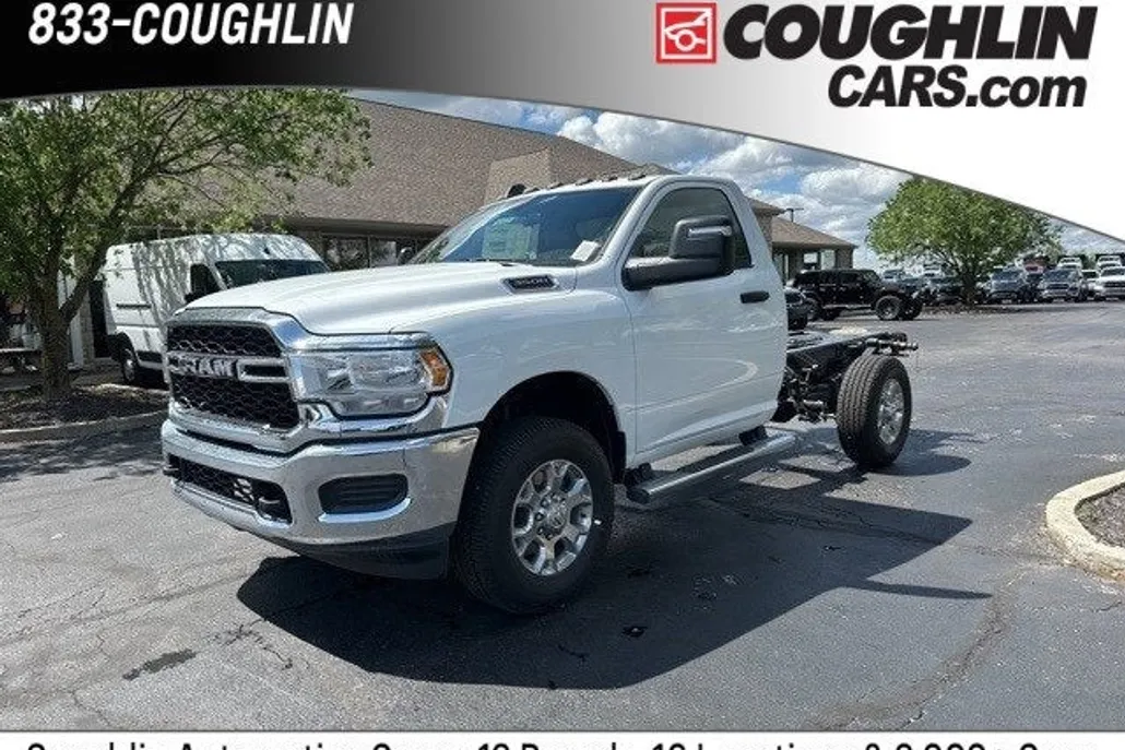 2024 Ram 3500 Tradesman photo 1