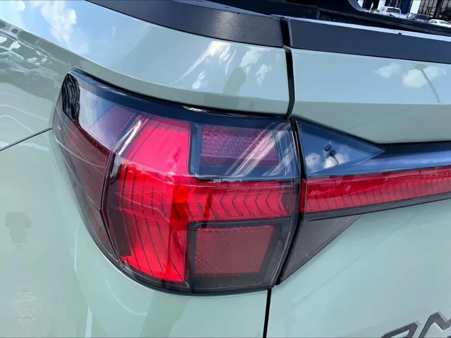 2022 Hyundai Santa Cruz SEL photo 25