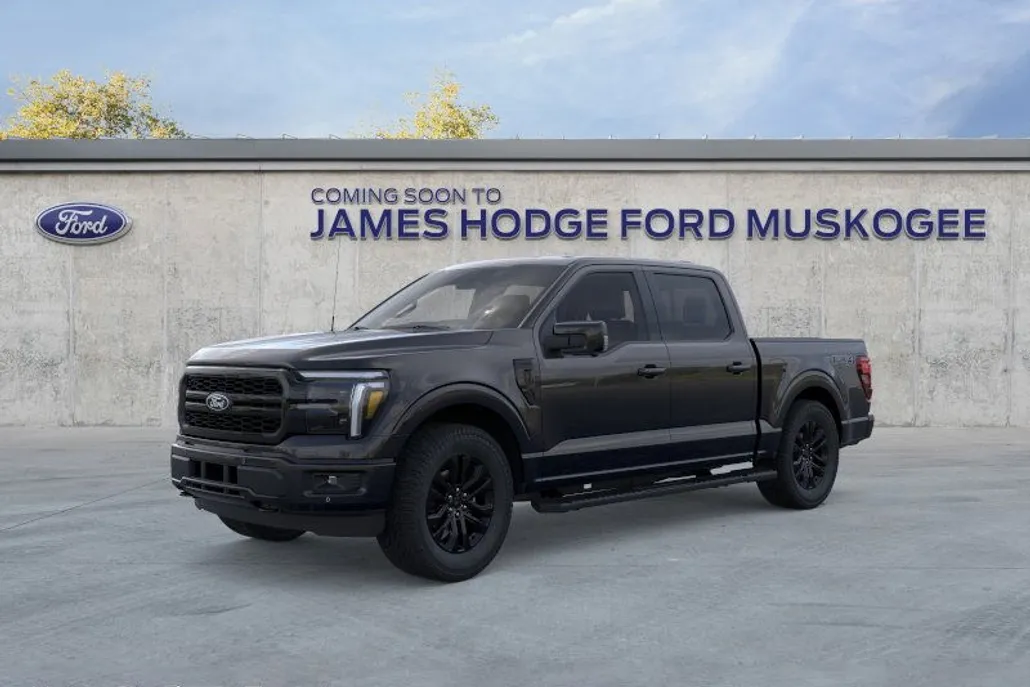 2025 Ford F-150 Lariat photo 1