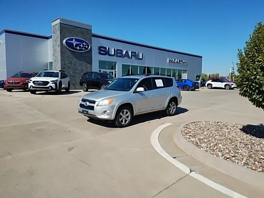 2012 Toyota RAV4 Limited photo 1