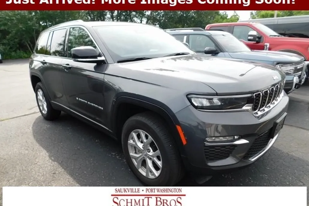 2023 Jeep Grand Cherokee Limited photo 1