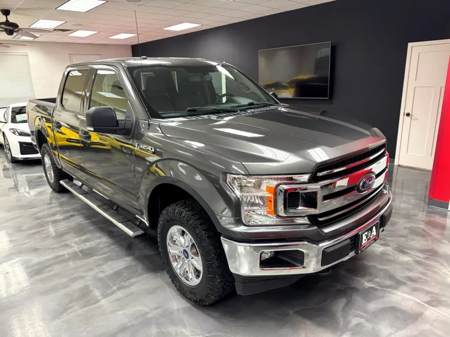 2018 Ford F-150 XLT photo 2