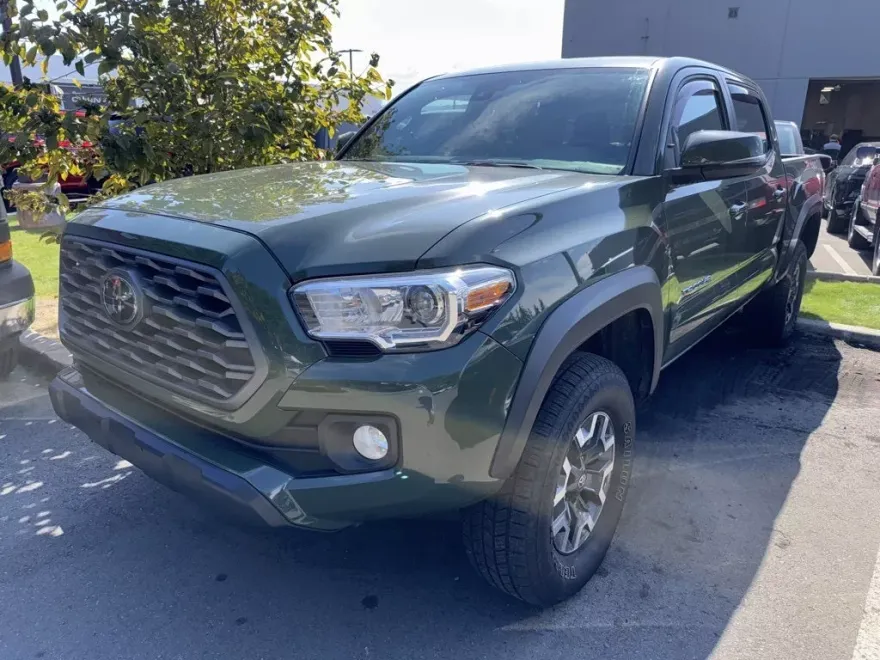 2021 Toyota Tacoma TRD Off-Road V6 photo 1