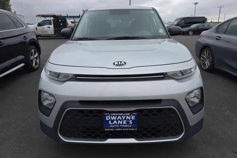 2020 Kia Soul LX photo 1