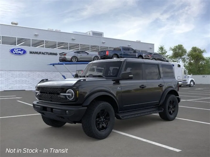 2025 Ford Bronco Outer Banks photo 1