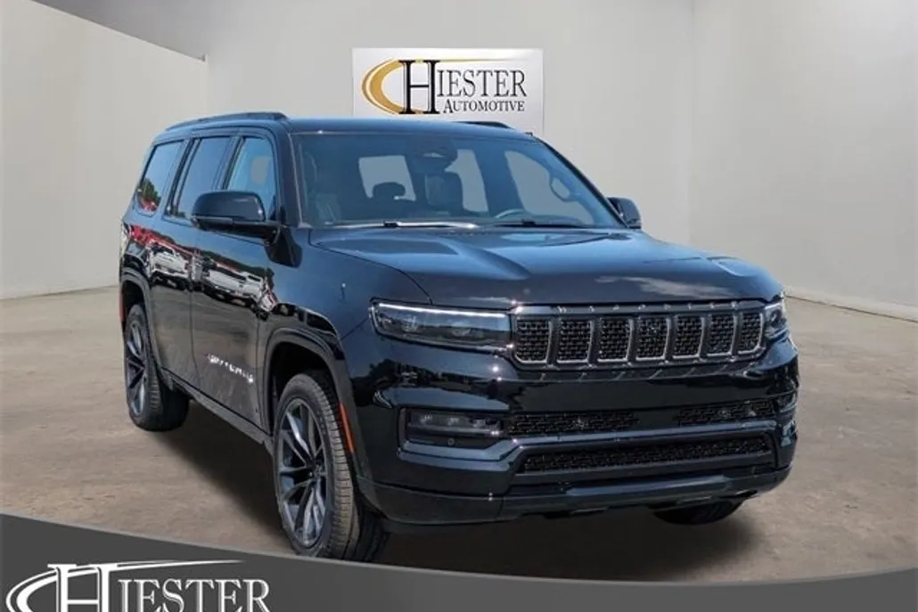 2024 Jeep Grand Wagoneer II photo 1