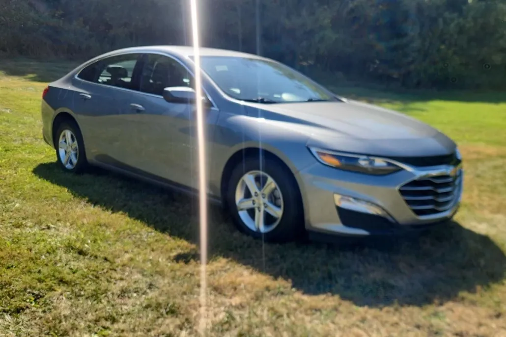 2023 Chevrolet Malibu 1LT photo 1