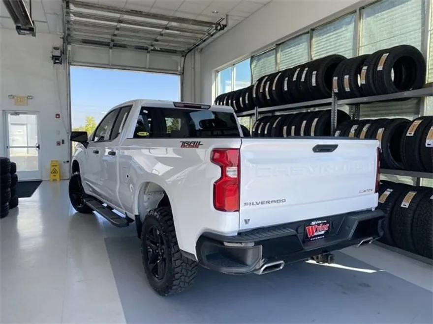 2019 Chevrolet Silverado 1500 Custom Trail Boss photo 1