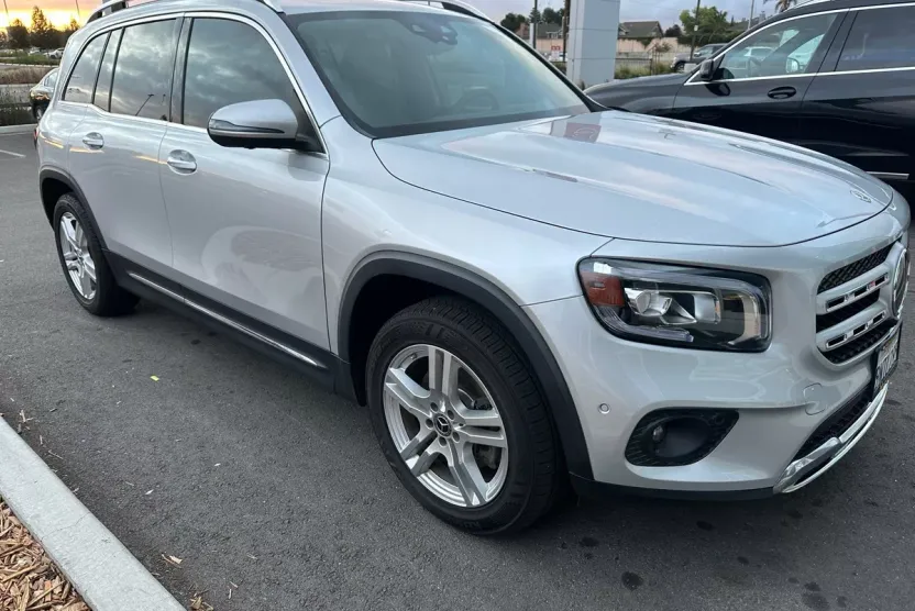 2021 Mercedes Benz GLB 250 4MATIC photo 1