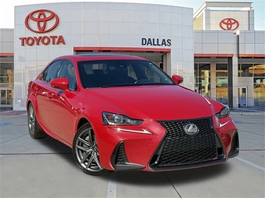 2017 Lexus IS 350 photo 1