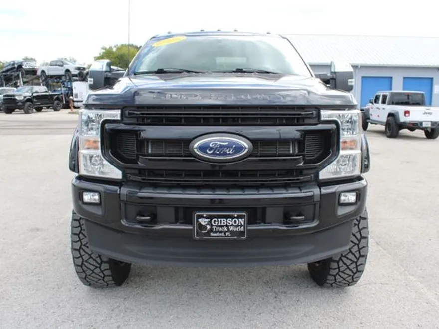 2022 Ford F-250 XLT FX4 photo 1
