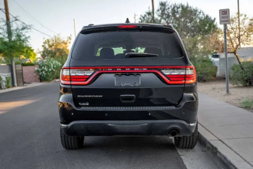 2017 Dodge Durango SXT photo 1