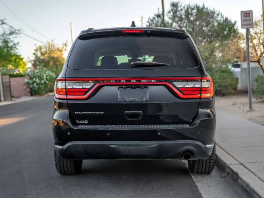 2017 Dodge Durango SXT photo 1