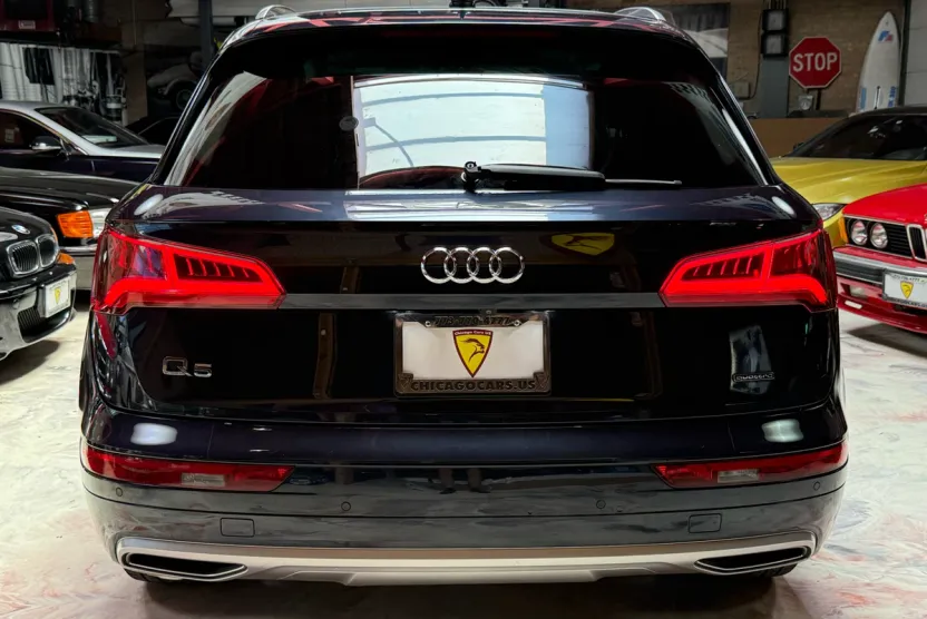 2019 Audi Q5 2.0T Premium Plus photo 1