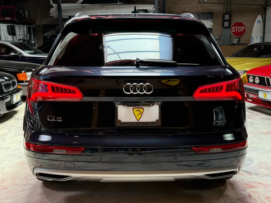2019 Audi Q5 2.0T Premium Plus photo 1
