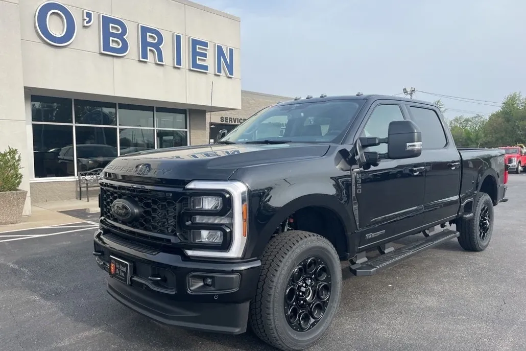 2025 Ford F-350 photo 1