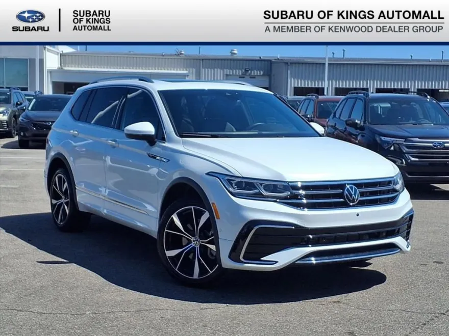 2024 Volkswagen Tiguan SEL R-Line Black photo 1