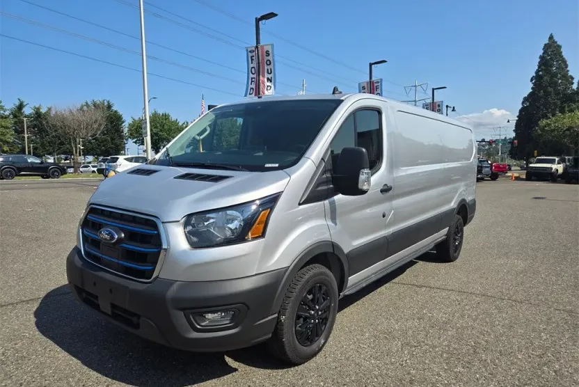 2023 Ford Transit photo 1