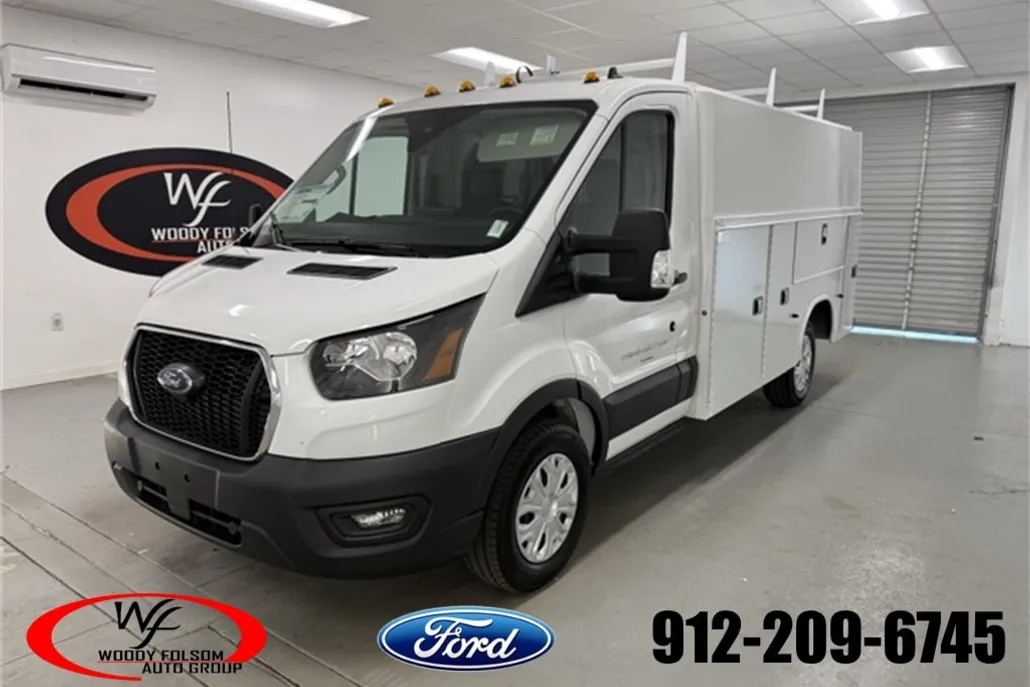 2025 Ford Transit photo 1