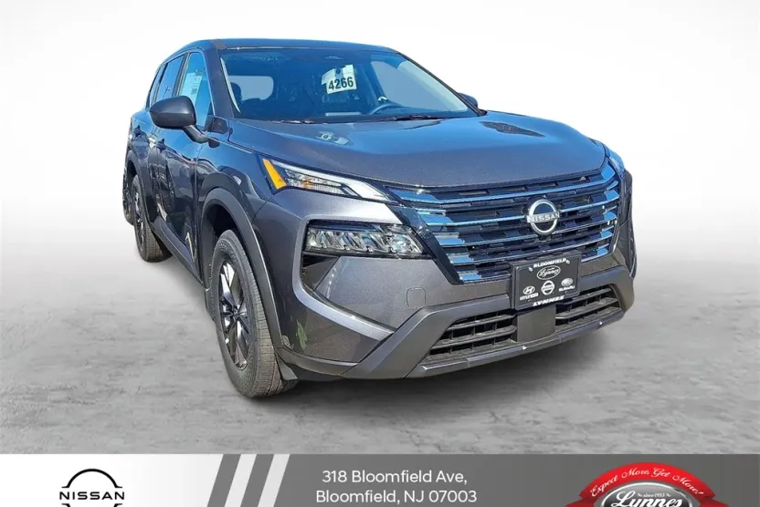 2026 Nissan Rogue SV photo 1