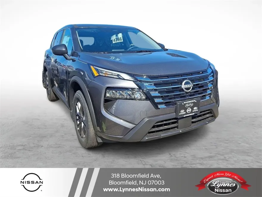 2026 Nissan Rogue SV photo 1