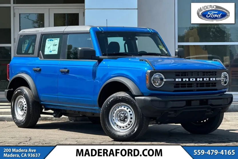 2025 Ford Bronco Base photo 1