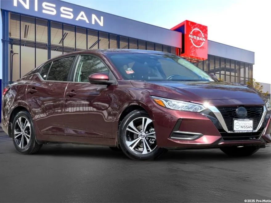 2022 Nissan Sentra SV photo 1