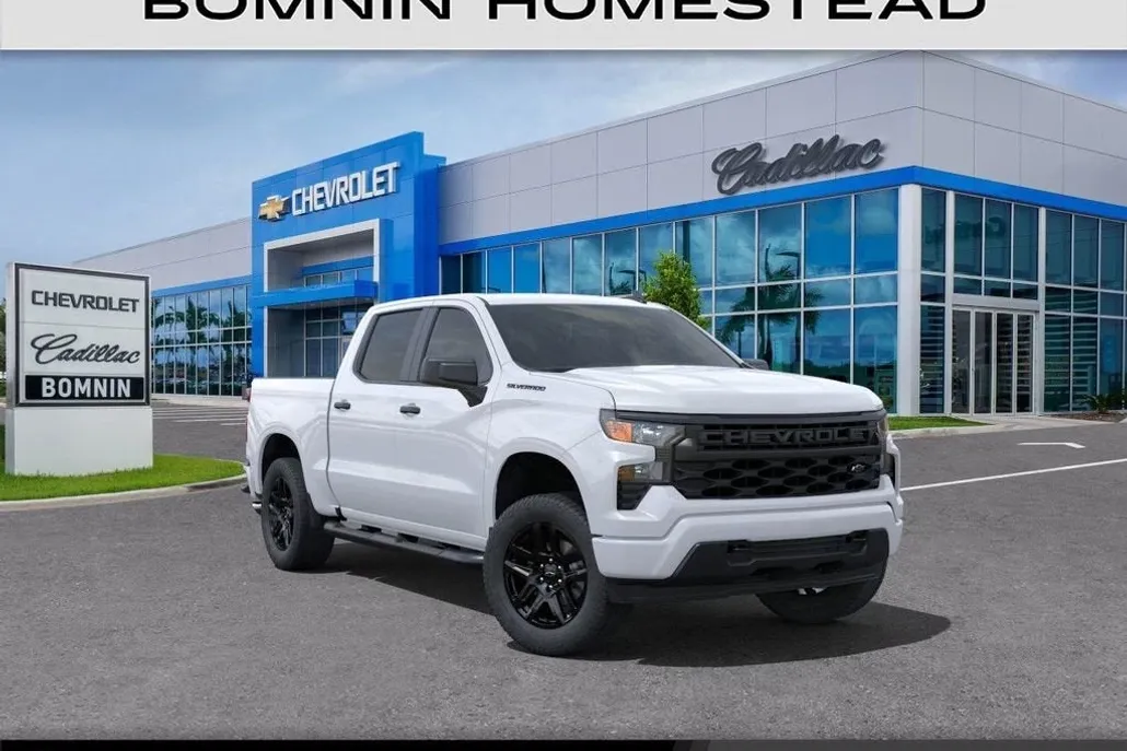 2025 Chevrolet Silverado 1500 Custom photo 1