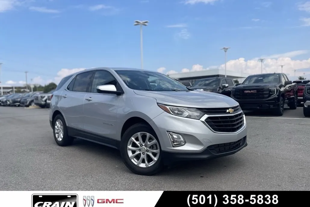 2019 Chevrolet Equinox LT photo 1