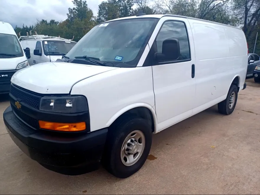 2022 Chevrolet Express 2500 Cargo photo 1