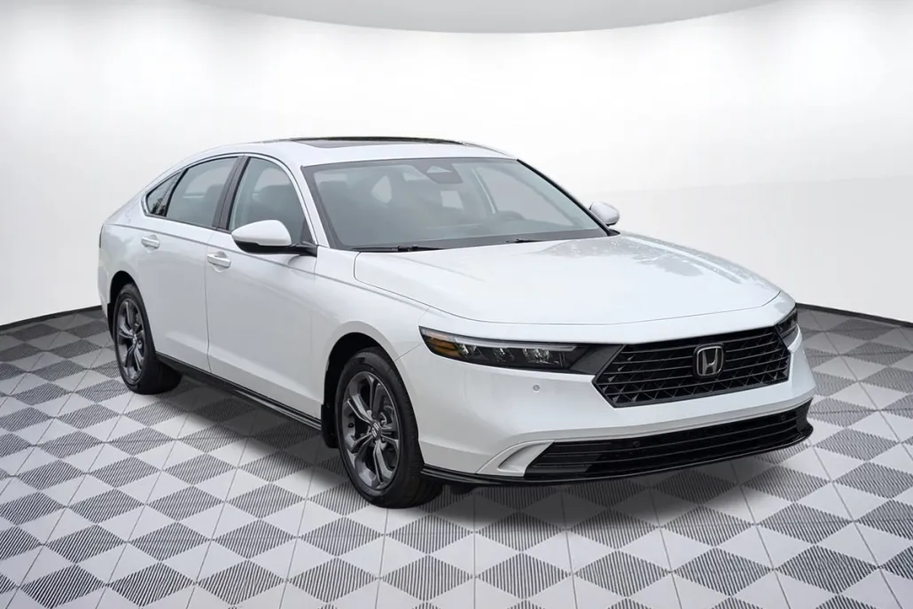 2025 Honda Accord Hybrid EX-L photo 1