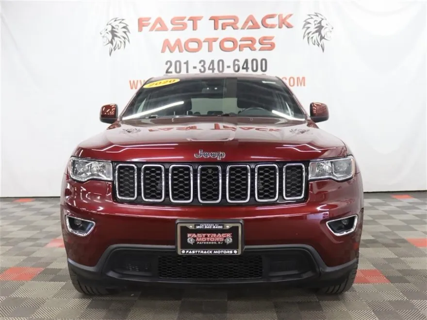 2020 Jeep Grand Cherokee Laredo photo 1