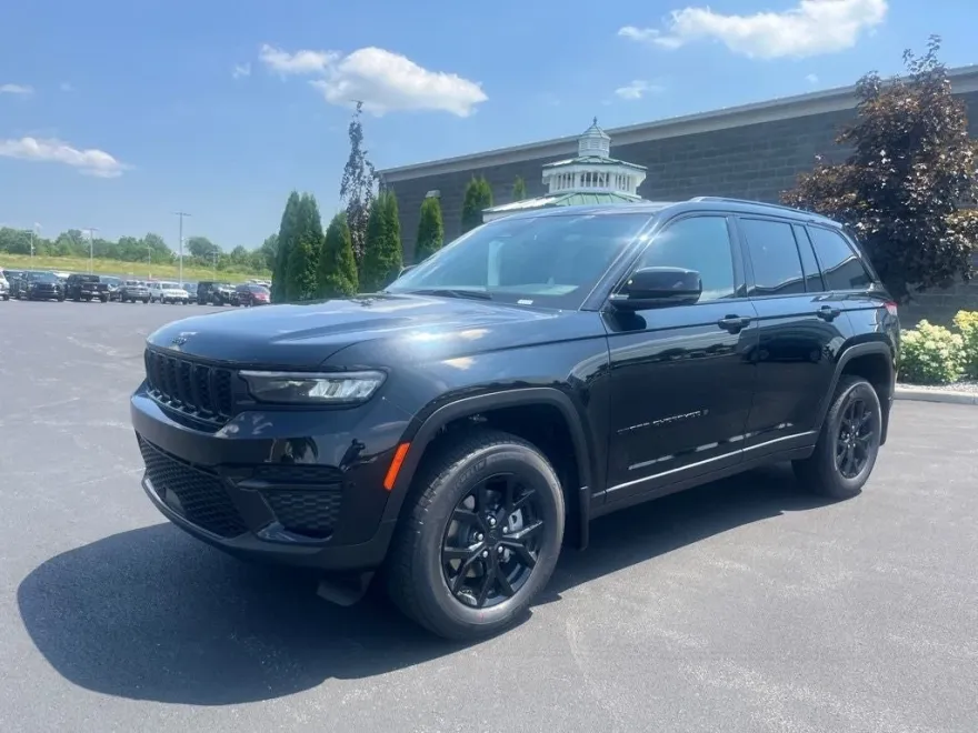 2025 Jeep Grand Cherokee Altitude X photo 1