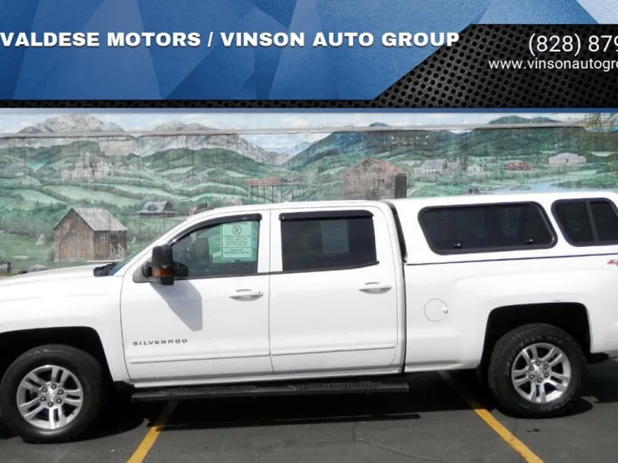 2015 Chevrolet Silverado 1500 LT photo 1