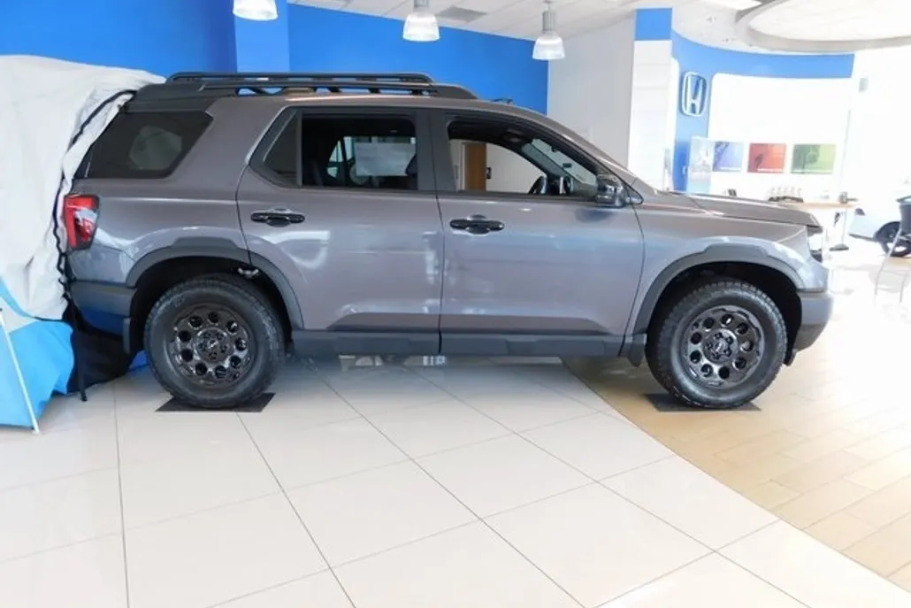 2026 Honda Passport TrailSport photo 1